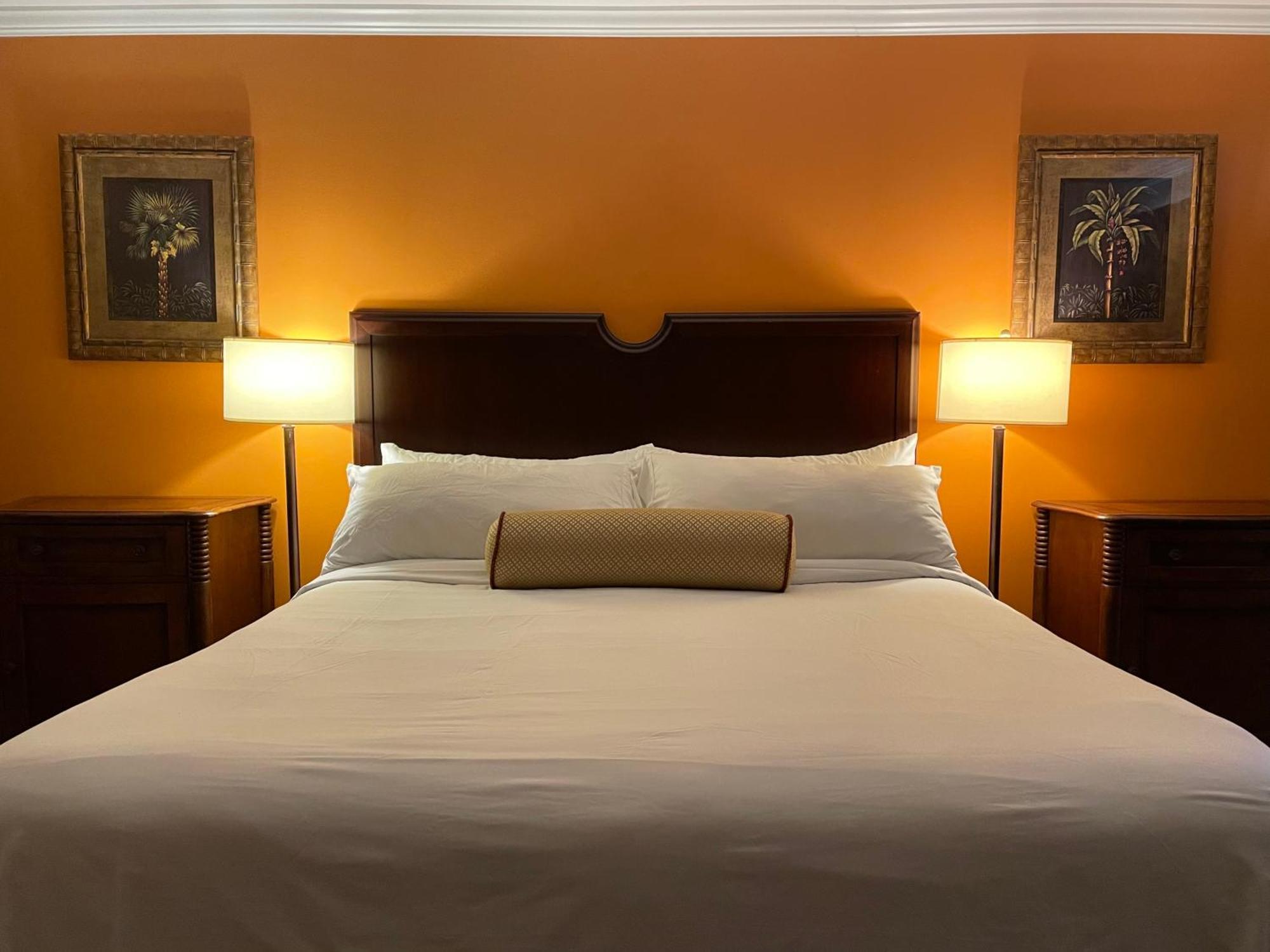 Howard Johnson By Wyndham Ridgecrest, Ca Экстерьер фото